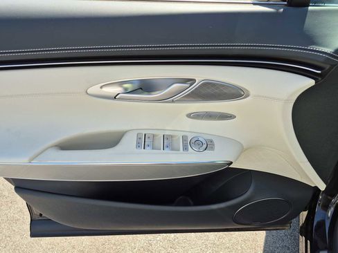 New 2025 Genesis Electrified GV70 Advanced w/ Prestige Package image 17