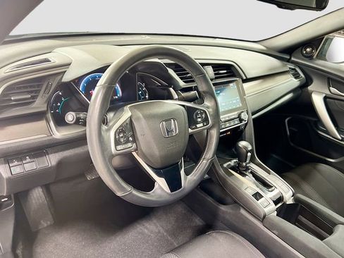Used 2019 Honda Civic EX image 9