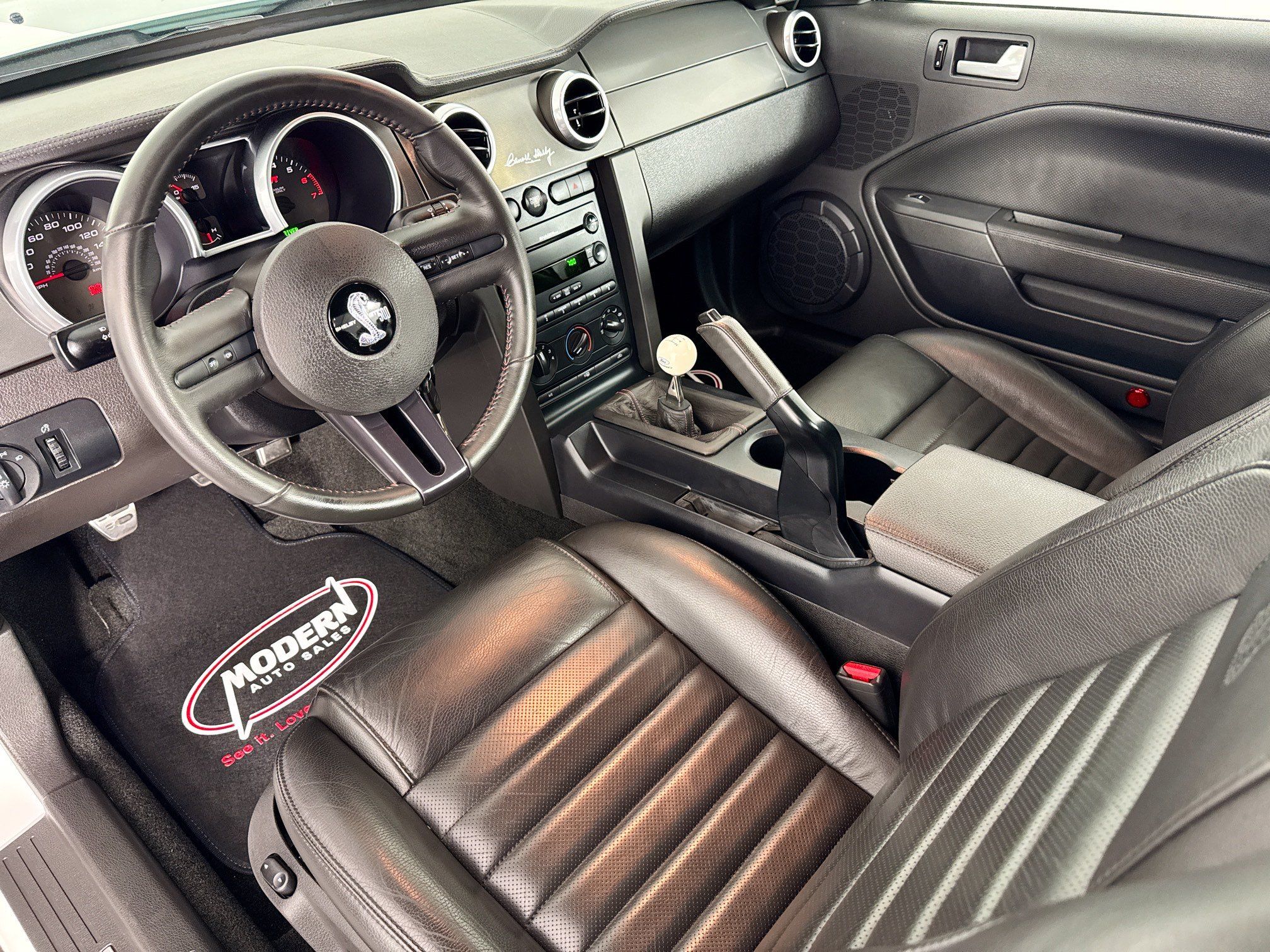 Used 2007 Ford Mustang Shelby GT500 RWD image 17