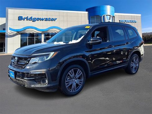 Used 2022 Honda Pilot Sport image 3