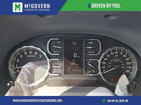 Used 2021 Toyota Tundra SR5 w/ TRD Off-Road Package AWD/4WD image 27