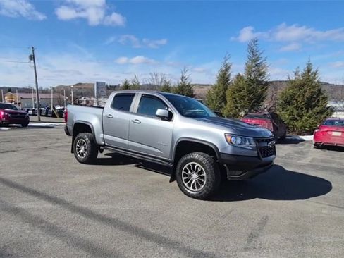 Used 2020 Chevrolet Colorado ZR2 image 3