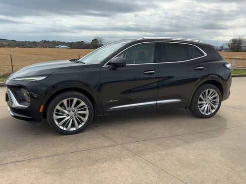 New 2025 Buick Envision Avenir image 5