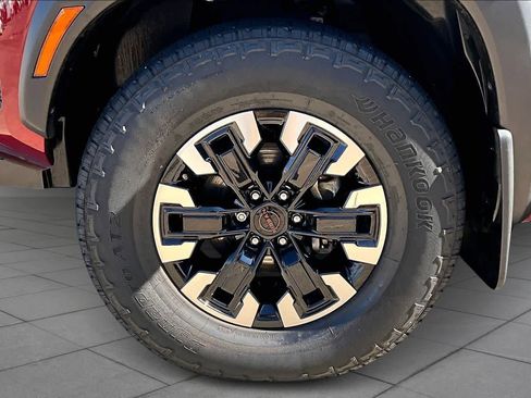 Certified 2023 Nissan Frontier PRO-4X w/ Pro Convenience Package image 11