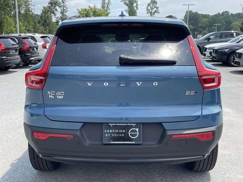 Used 2025 Volvo XC40 B5 Ultra w/ Protection Package Premier AWD/4WD image 27