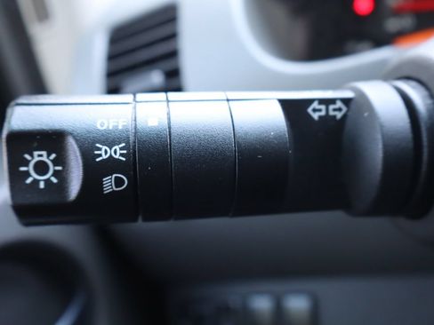 Used 2008 Nissan Xterra S w/ Supplemental Air Bag Pkg AWD/4WD image 30