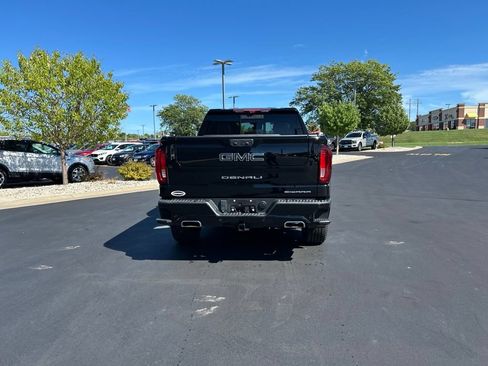 Used 2024 GMC Sierra 1500 Denali Ultimate AWD/4WD image 8