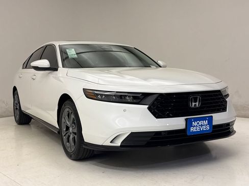 New 2026 Honda Accord EX-L image 4