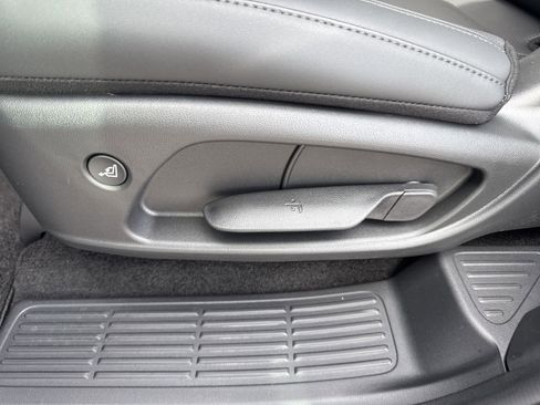 Used 2026 Hyundai Palisade FWD Hybrid image 19