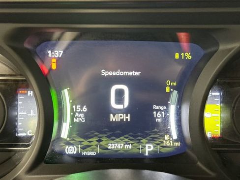 Used 2024 Jeep Wrangler Unlimited w/ Convenience Group image 17