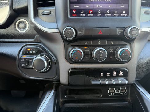 Used 2019 RAM 1500 Limited AWD/4WD image 18