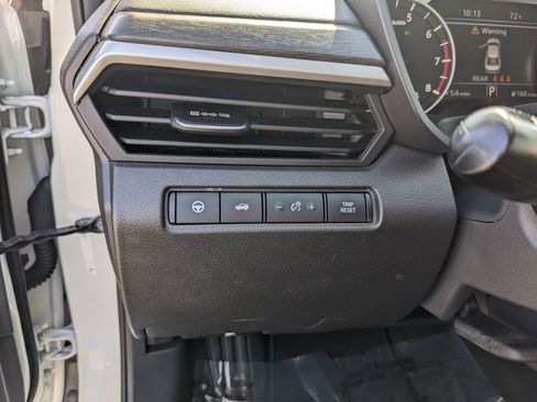 Used 2023 Nissan Altima 2.5 SL image 28