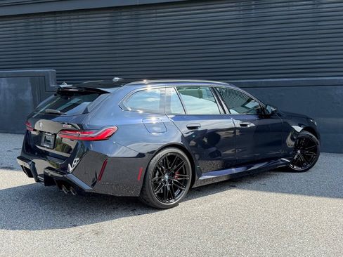 Used 2027 BMW M5 Touring AWD/4WD image 10