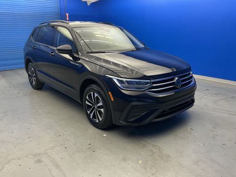 Used 2024 Volkswagen Tiguan S AWD/4WD image 2