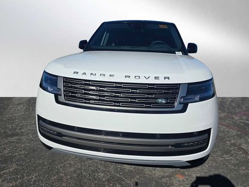New 2025 Land Rover Range Rover SE image 8