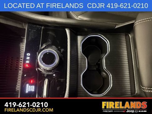 New 2026 Jeep Grand Cherokee Altitude AWD/4WD image 15