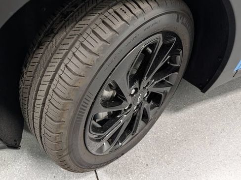 New 2027 Chevrolet Bolt RS w/ Technology Package FWD image 9