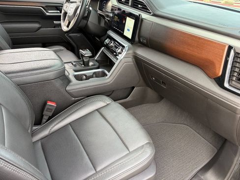 Certified 2025 GMC Sierra 1500 Denali AWD/4WD image 13