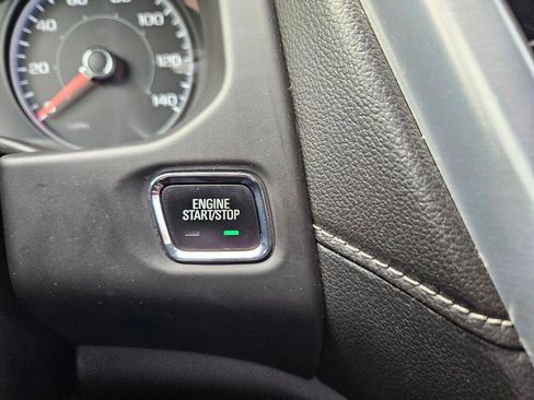 Used 2017 GMC Acadia SLE image 34