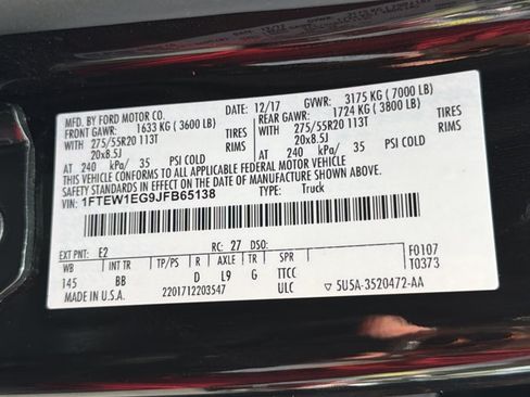 Used 2018 Ford F150 Platinum w/ Equipment Group 701A Luxury AWD/4WD image 26