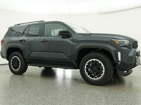 New 2026 Toyota 4Runner 4WD image 18
