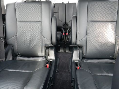 Used 2017 Lexus GX 460 Luxury image 13