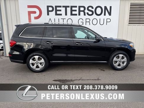 Used 2018 Mercedes-Benz GLS 450 4MATIC image 2