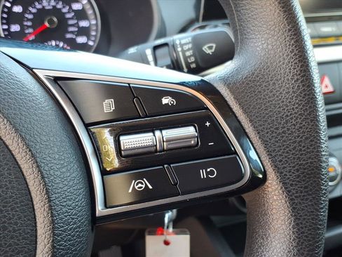Used 2024 Kia Forte LXS image 26