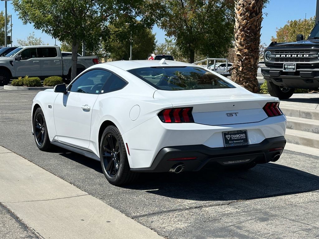 New 2026 Ford Mustang GT RWD image 4