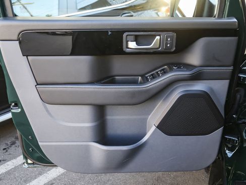 Used 2025 INEOS Grenadier image 17