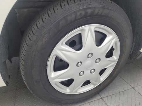 Used 2019 Dodge Journey SE FWD image 31