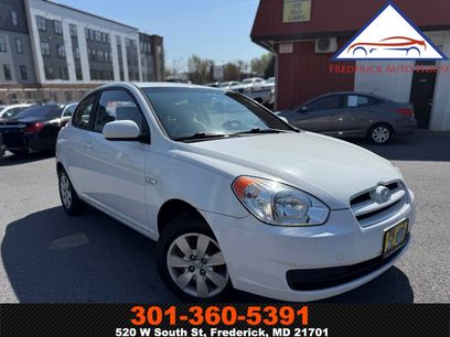 Used 2010 Hyundai Accent GS w/ Premium Pkg 3