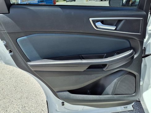 Used 2023 Ford Edge SEL w/ Sport Appearance Package AWD/4WD image 21
