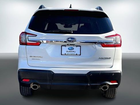 Used 2023 Subaru Ascent Premium w/ Convenience Package image 4