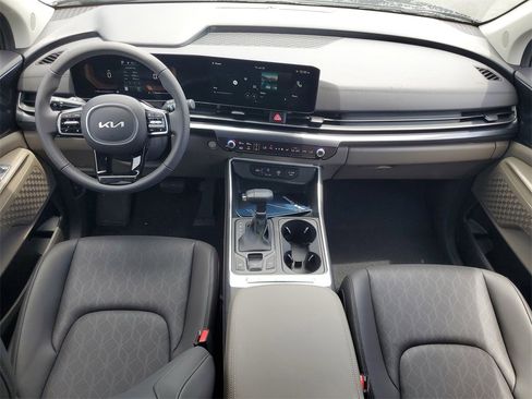 New 2026 Kia Carnival image 25