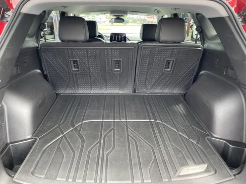 Used 2023 Chevrolet Blazer LT w/ Midnight/Sport Edition image 5