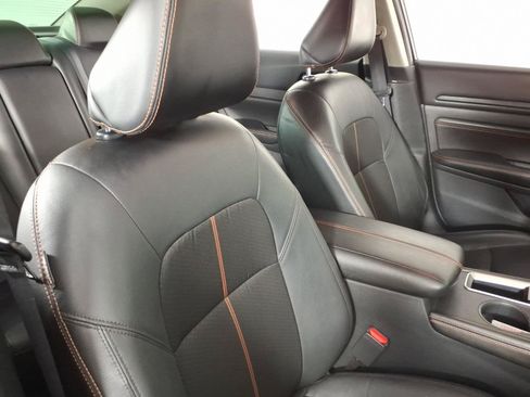 Used 2021 Nissan Altima 2.5 SR FWD image 9