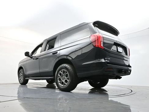 New 2025 Ford Expedition Active image 30