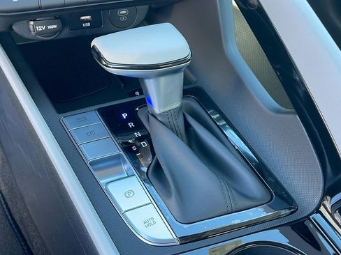 New 2026 Hyundai Elantra Limited image 22