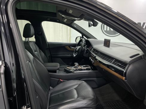 Used 2017 Audi Q7 3.0T Premium Plus image 34
