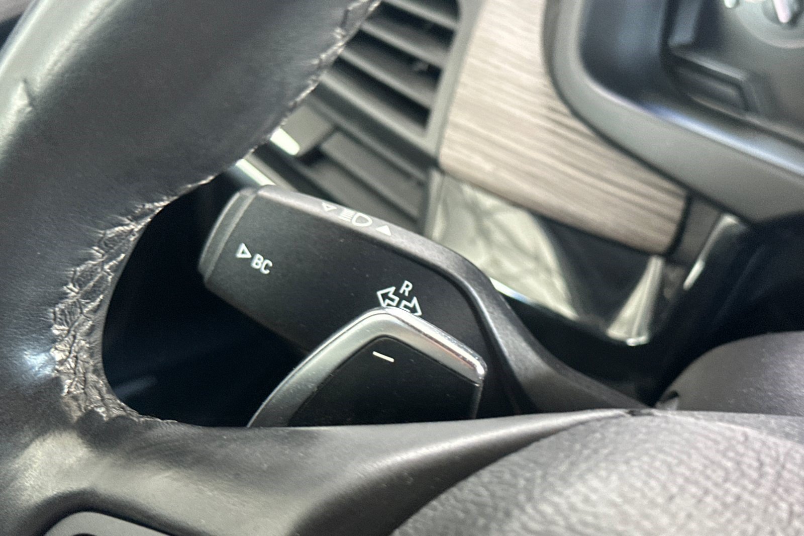 Used 2018 BMW X5 xDrive40e w/ Driving Assistance Package AWD/4WD image 33