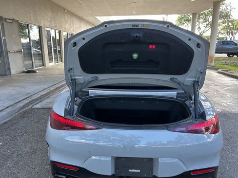 Used 2022 Mercedes-Benz SL 63 AMG 4MATIC image 38