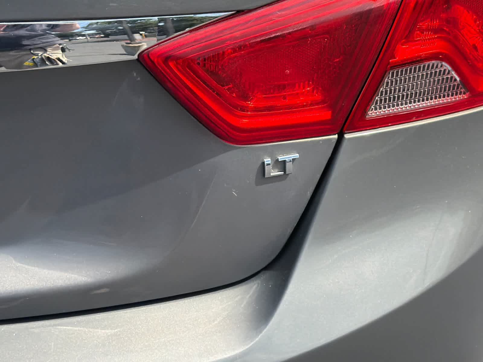 Used 2019 Chevrolet Impala LT FWD image 30