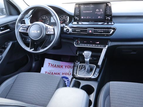 Used 2023 Kia Seltos S image 15
