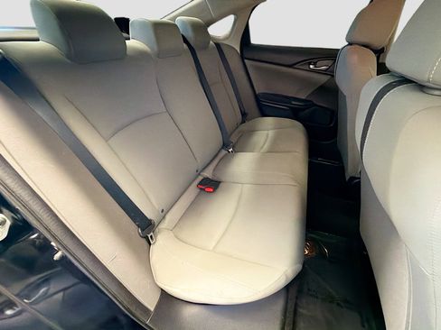 Used 2019 Honda Civic LX image 14