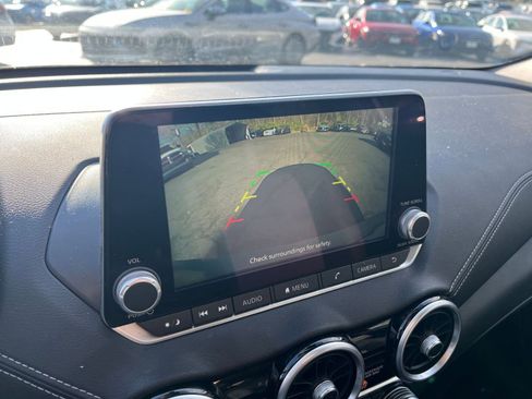 Used 2025 Nissan Sentra SV image 21