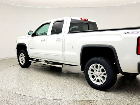 Used 2015 GMC Sierra 1500 SLE w/ SLE Value Package AWD/4WD image 7