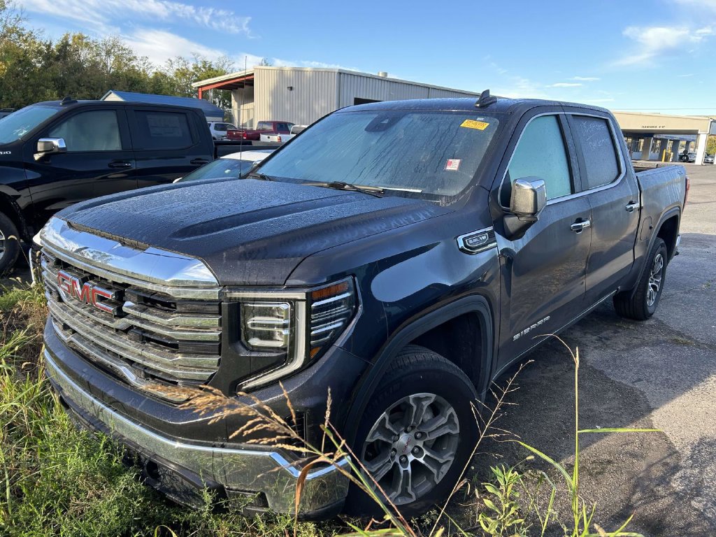 Used 2026 GMC Sierra 1500 SLT AWD/4WD image 6