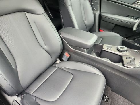 New 2026 Kia Sportage EX AWD/4WD image 13