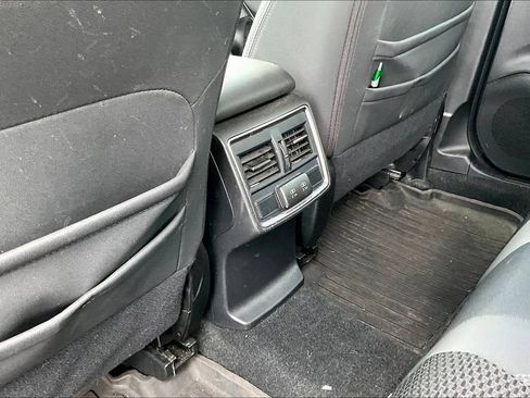 Used 2020 Subaru Forester Premium w/ Popular Package #1 AWD/4WD image 10